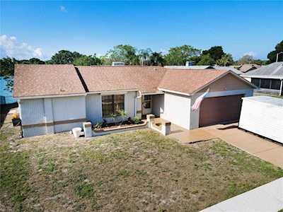 2728 Narcissus Dr Holiday, FL 34691