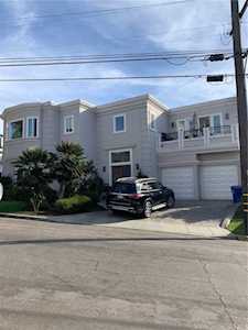 724 11th St Manhattan Beach, CA 90266