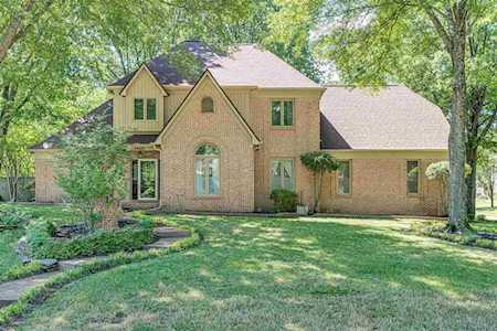 7835 Woodchase Dr Memphis, TN 38016