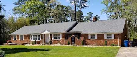 1220 Lawrence Grey Dr Virginia Beach, VA 23455