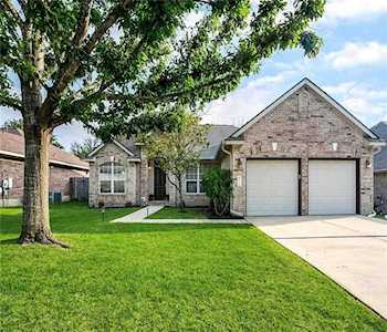 2205 Bethesda CT Pflugerville, TX 78660