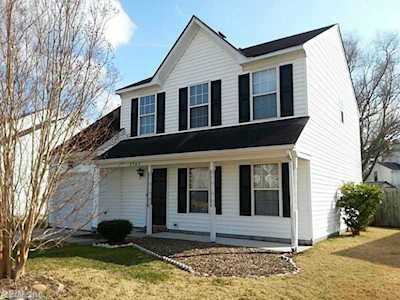 3503 Derby Cove Suffolk, VA 23435