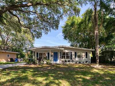 3211 50th St N St Petersburg, FL 33710