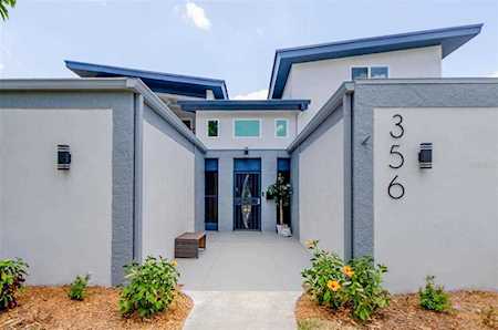 356 19th Ave NE St Petersburg, FL 33704
