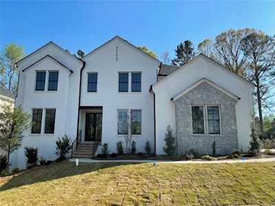 4568 Eastwood Trl Marietta, GA 30068