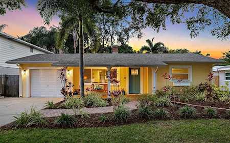 3710 Alabama Ave NE St Petersburg, FL 33703