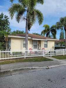 1118 5th Avenue Dr W Palmetto, FL 34221
