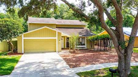 3315 Foxridge CIRCLE Tampa, FL 33618