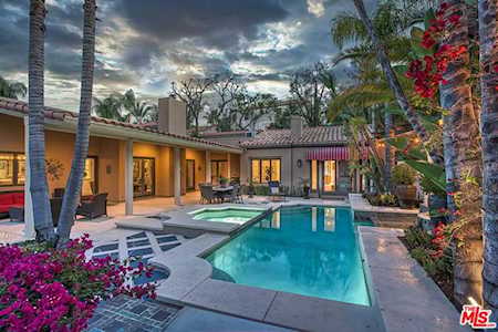 23925 Park Granada Calabasas, CA 91302