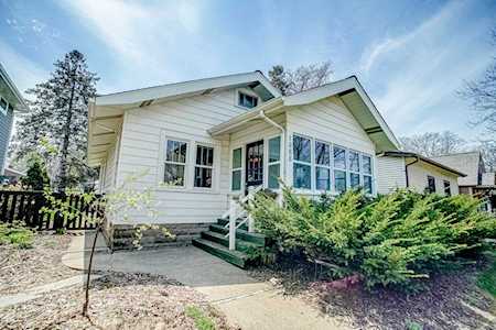 1988 Palace Avenue Saint Paul, MN 55105