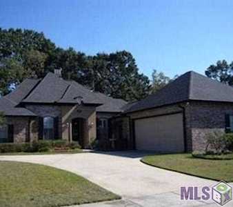 8573 Grand View Dr Baton Rouge, LA 70809