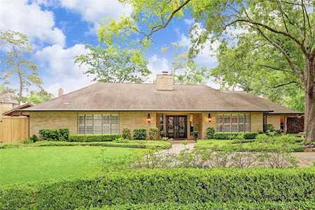 11614 Blalock Ln Bunker Hill Village, TX 77024