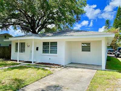 3304 15th Ave W Bradenton, FL 34205