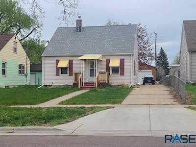 1304 N Dakota Ave Sioux Falls, SD 57104