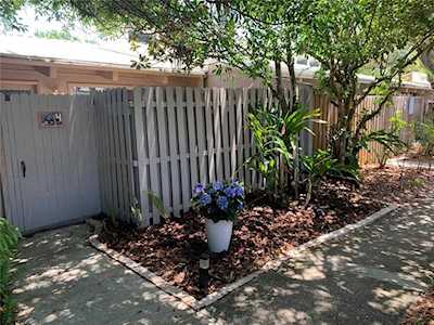 500 N Jefferson Ave #E4 Sarasota, FL 34237