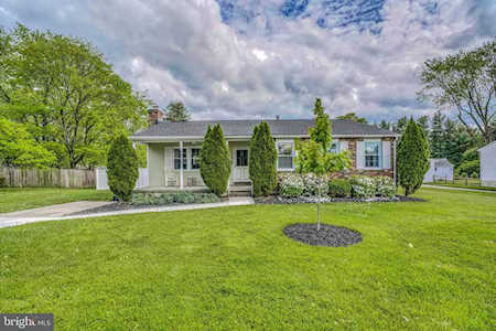 2411 Chetwood Circle Lutherville Timonium, MD 21093