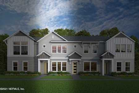 7433 Calusa Ct Jacksonville, FL 32256