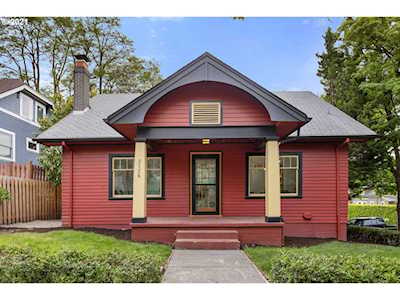 2126 SE 30th Ave Portland, OR 97214