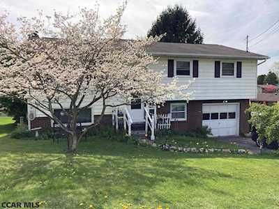 1127 Nittany Crest Avenue Bellefonte, PA 16823