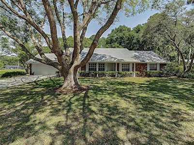 608 Blue Lake Dr Longwood, FL 32779