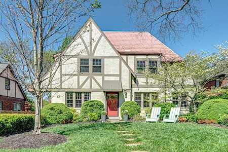 221 Leonard Ave Nashville, TN 37205