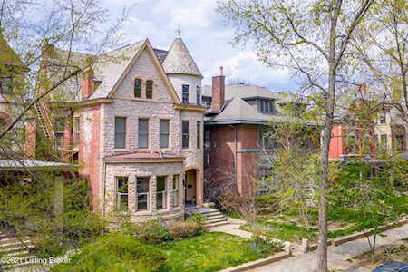1464 Saint James Ct Louisville, KY 40208