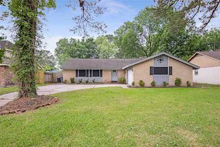 23135 Birnam Wood Blvd Spring, TX 77373