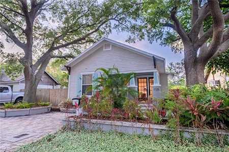 1725 29th Ave N St Petersburg, FL 33713
