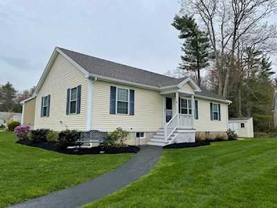 9 Mountain Ash Rd #9 East Bridgewater, MA 02333