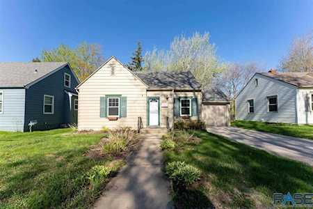615 S Lake Ave Sioux Falls, SD 57104