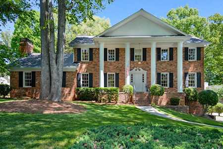 5661 Trowbridge Dr Dunwoody, GA 30338