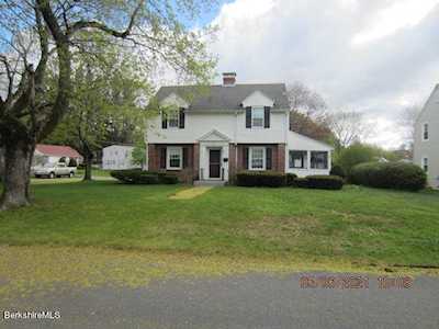 118 Somerset Ave Pittsfield, MA 01201