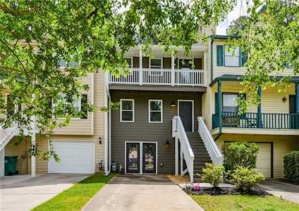 5048 Afton Way SE Smyrna, GA 30080