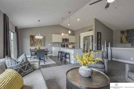 20176 Miami Circle Elkhorn, NE 68022