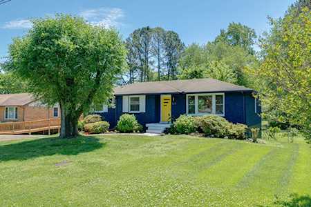 325 Wauford Dr Nashville, TN 37211