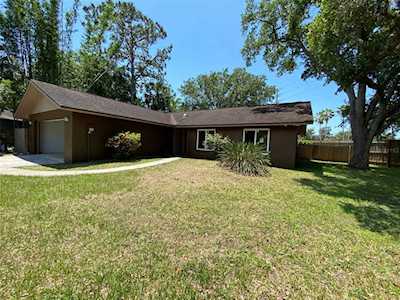 2806 Northwood CIRCLE Sarasota, FL 34234