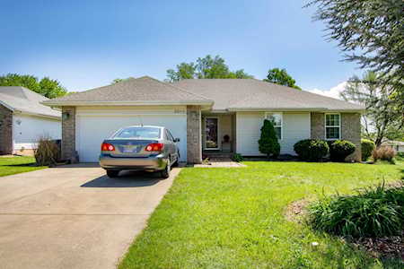2544 S Jonathan Ave Springfield, MO 65807