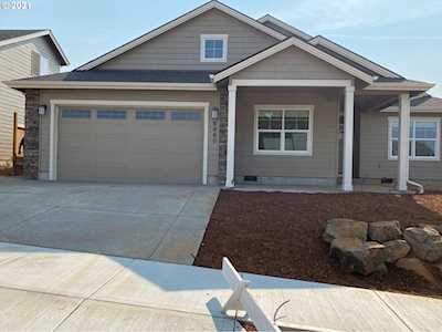 5690 SE Horizon View St #15 Salem, OR 97306