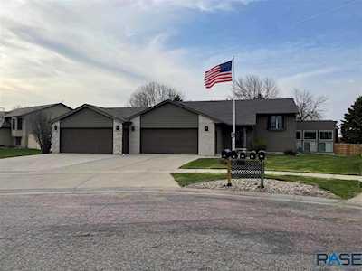 330 Lisa Cir Tea, SD 57064