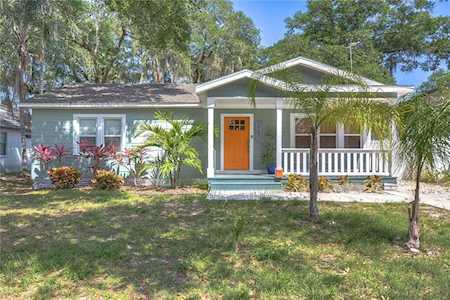 7707 N Dartmouth Ave Tampa, FL 33604