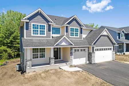 5266 Porchlight View Woodbury, MN 55129