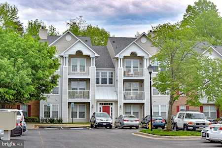 2452 Apple Blossom Ln #304 Odenton, MD 21113