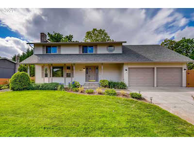 2212 SE Park Crest Ave Vancouver, WA 98683