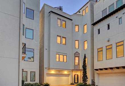 5334 Calle Cadiz Place Houston, TX 77007