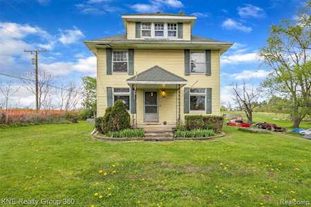 58666 E 8 Mile Rd Lyon Twp, MI 48178