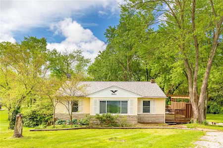 12 Elannchester Dr Manchester, MO 63011