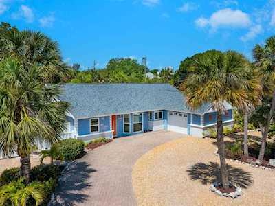 5506 Cape Leyte Dr Sarasota, FL 34242
