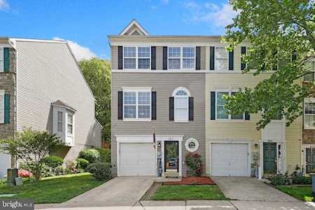 8011 Apple Valley Dr Pasadena, MD 21122