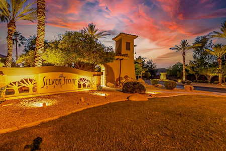 1554 E Stirrup Court Gilbert, AZ 85296