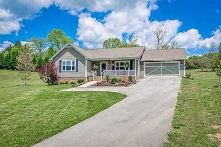390 Honeysuckle Ln Sparta, TN 38583
